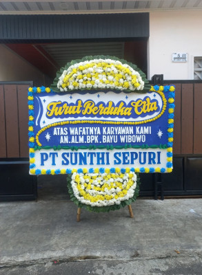 Papan Bunga Duka di Kasokandel